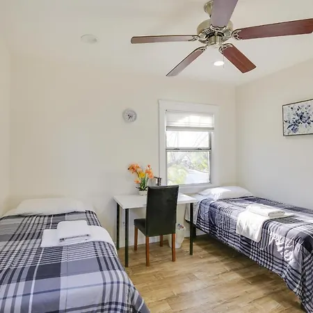 Sunny California Retreat Near Knotts Berry Farm! Apartment